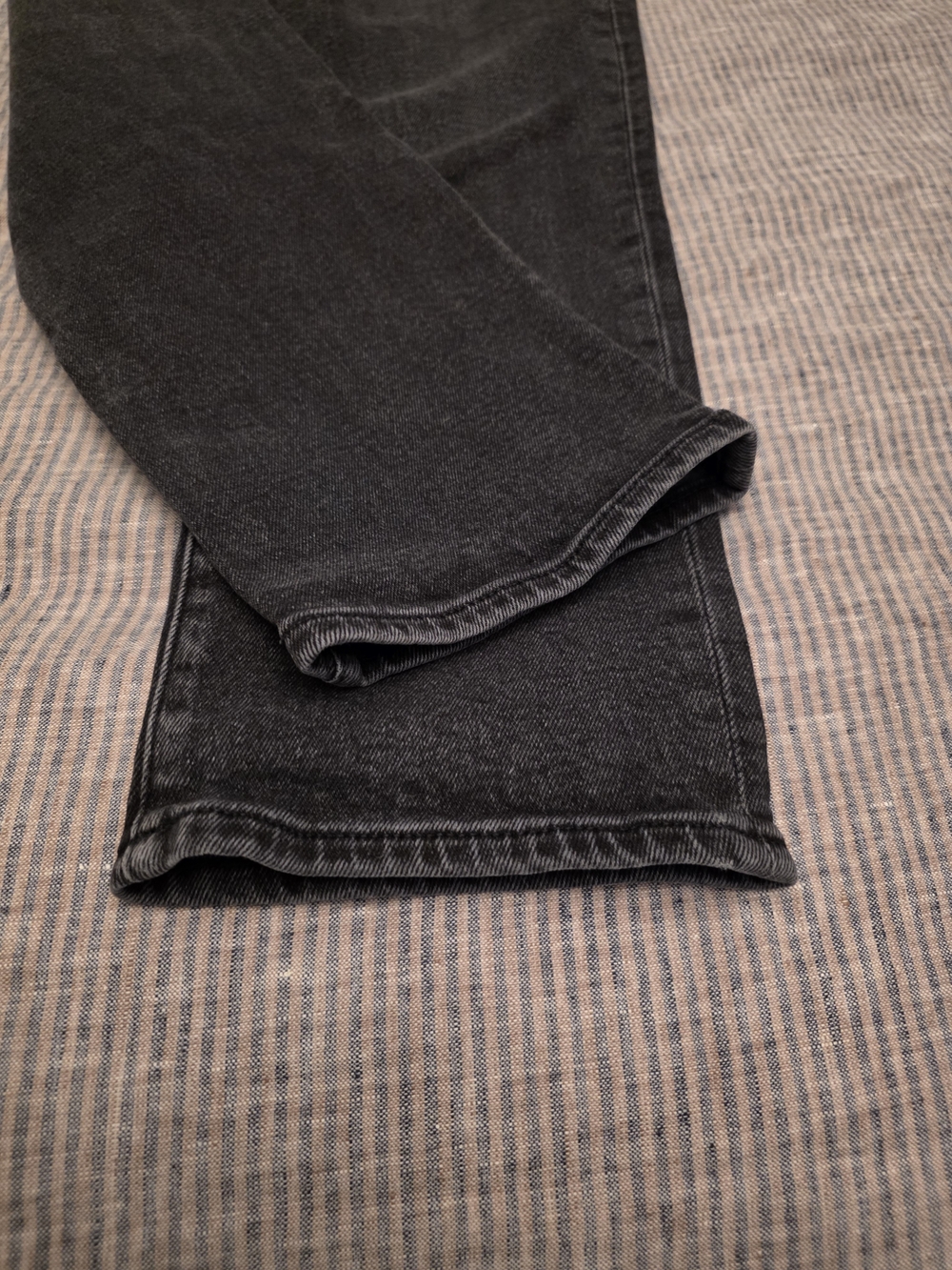 Madewell Black The Perfecr Vintage Straight Leg Jeans Size 28 - Picture 3 of 8